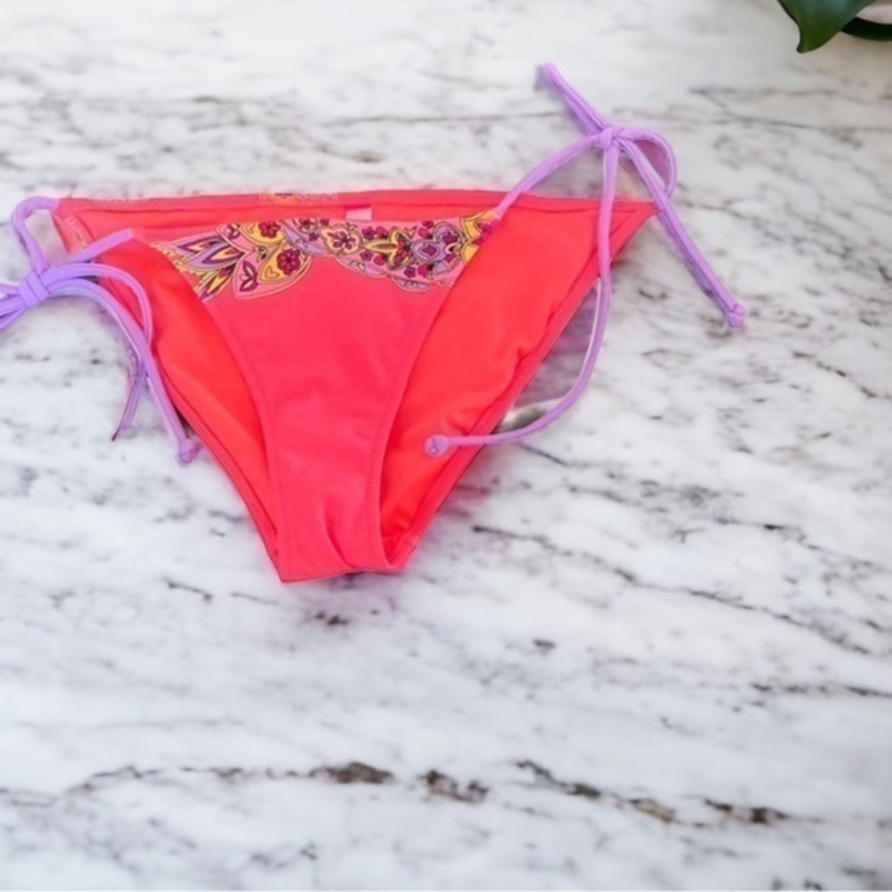 Victoria's Secret NWOT Swim Bikini Bottoms Size XS